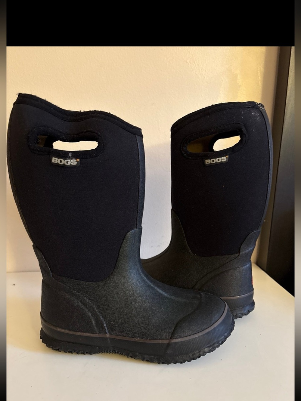 BOGS Black Waterproof Neoprene Pull-On Boots boy kids 2 us